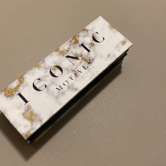 Motives Iconic Palette & Mac & Lawless& Covergirl makeup cosmetics. Used once - Picture 2 of 8